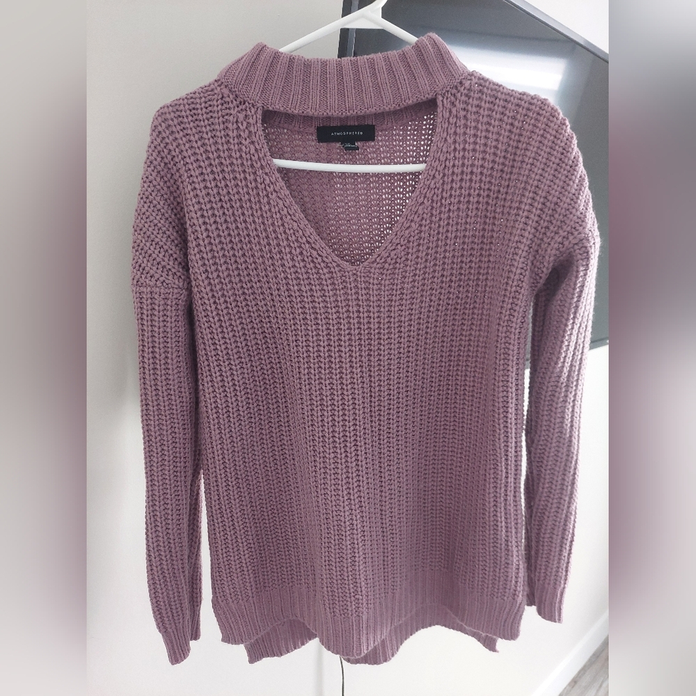 V neck sweater purple